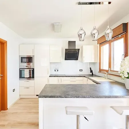 Tatil Evi Villa Buje Buje