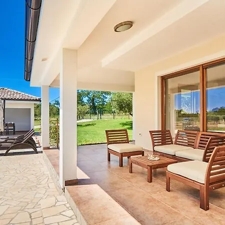 Tatil Evi Villa Buje Buje
