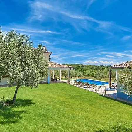 Ferienhaus Villa Buje *